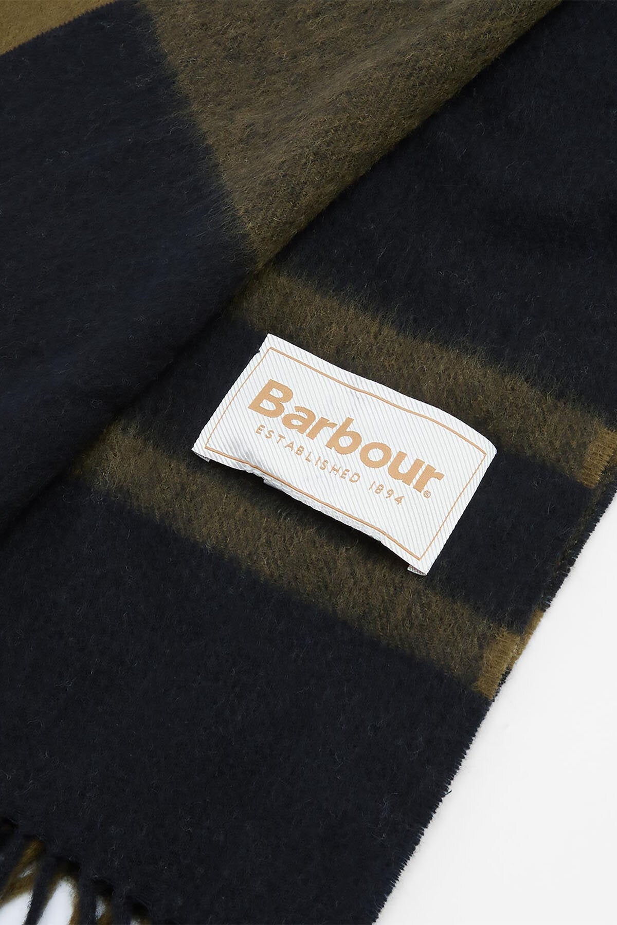 Maxine-Tartan-Lambswool-Schal