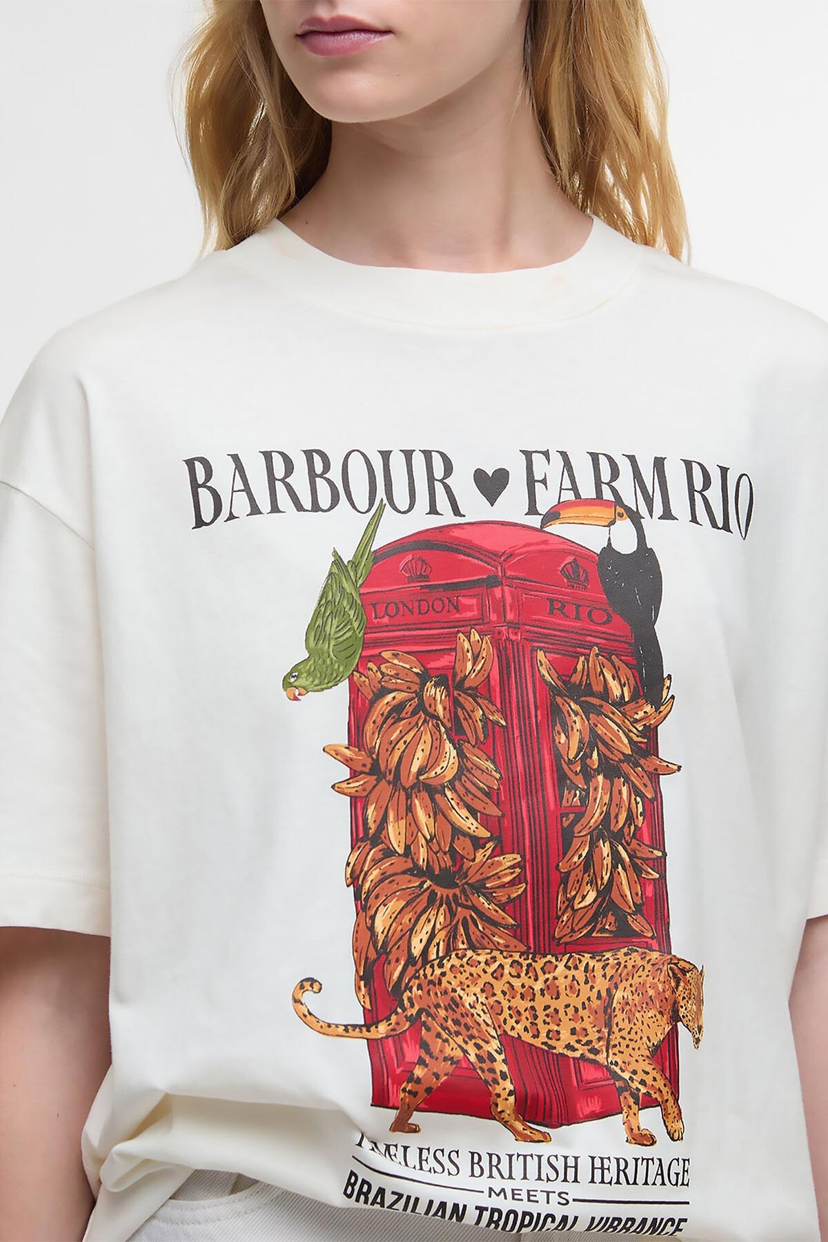 Maria Clara Grafik-T-Shirt