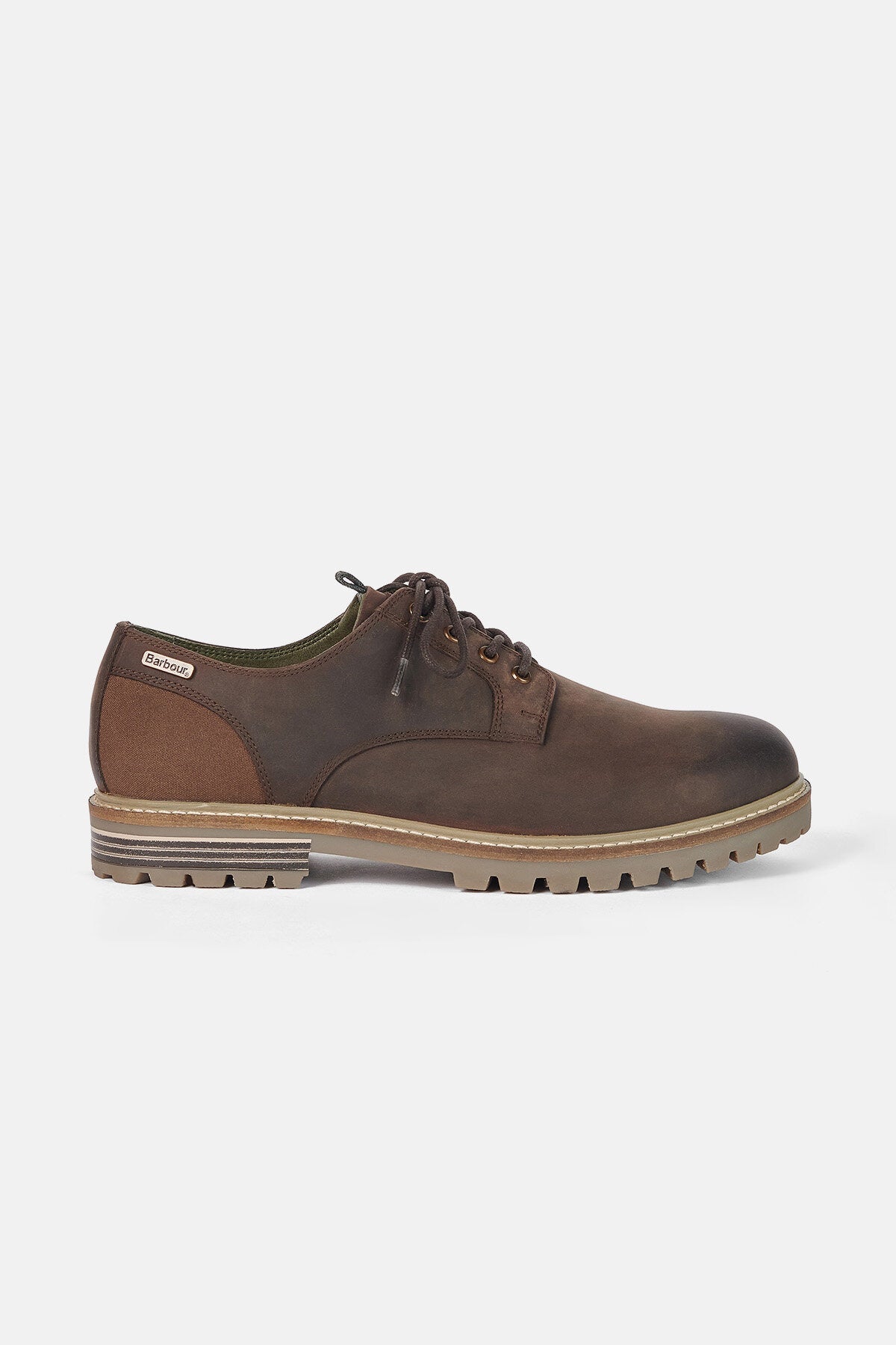 Derby-Schuhe aus Sandstein