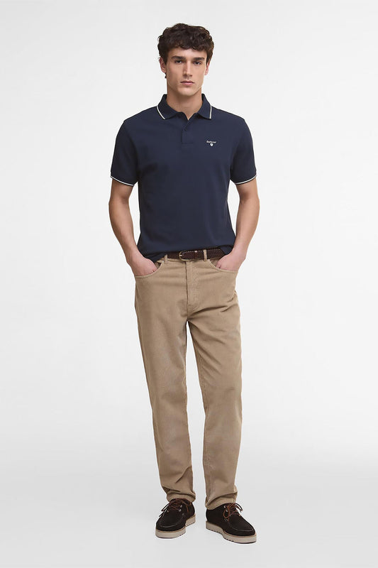 Stretch-Kord regular geschnitten