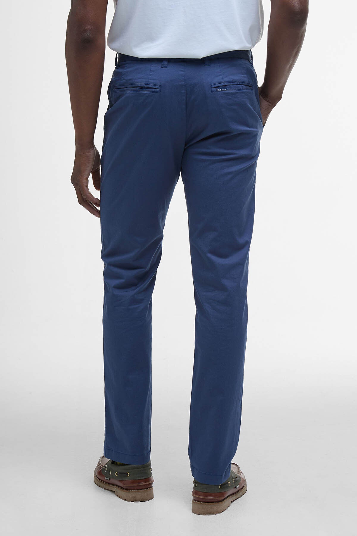 Leichte Stretch-Chino-Hose mit Schneiderpassform
